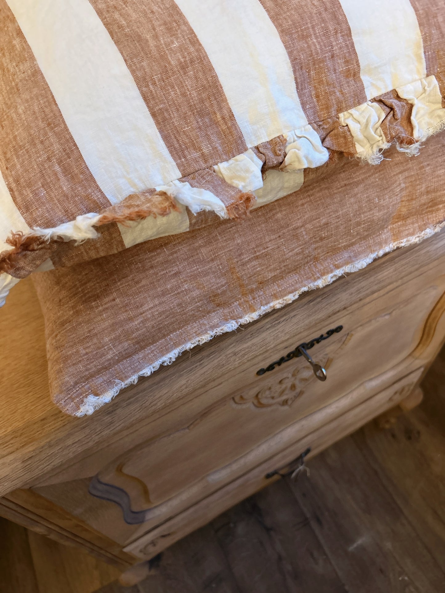 Pull down from raw oak Louis cabinet