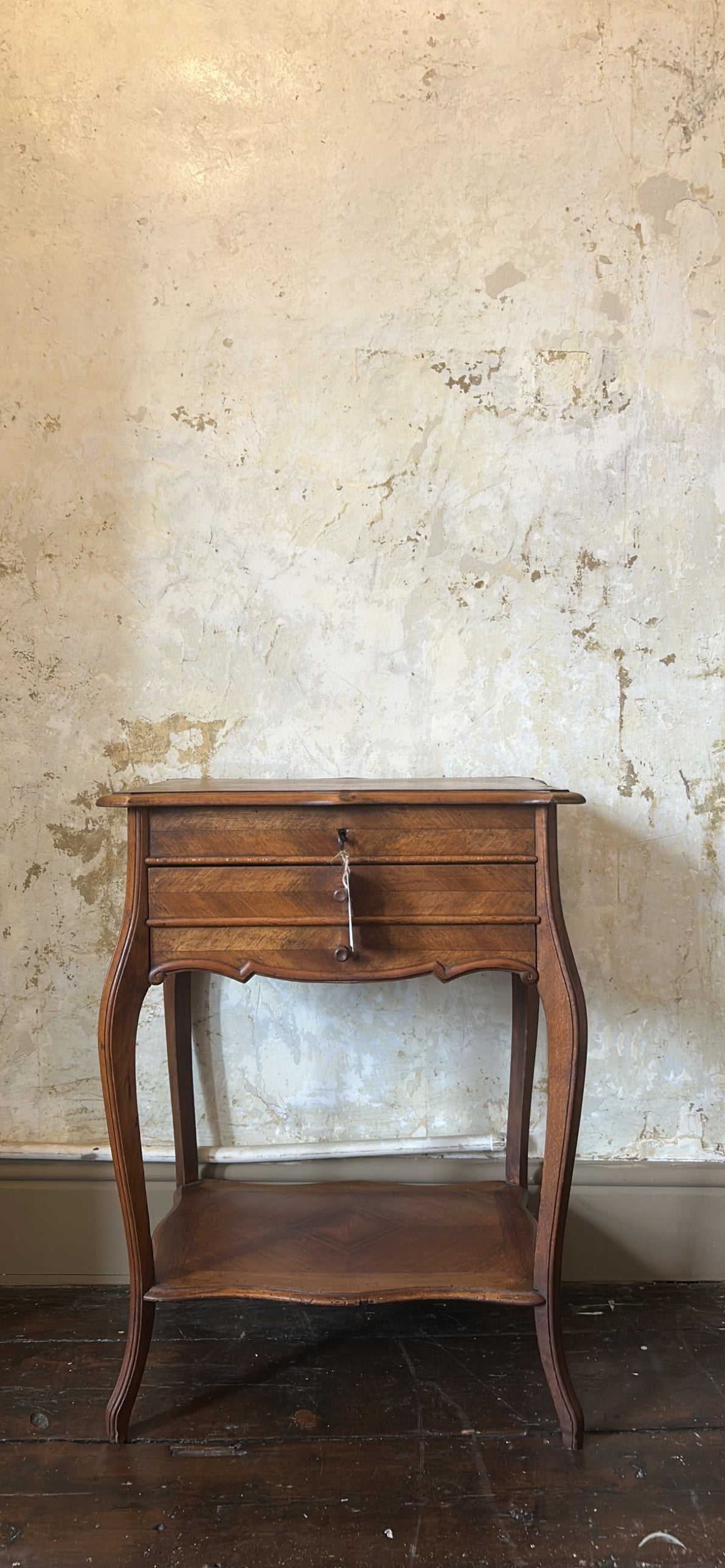 antique French Louis XV marquetry dressing table / poudreuse - side table