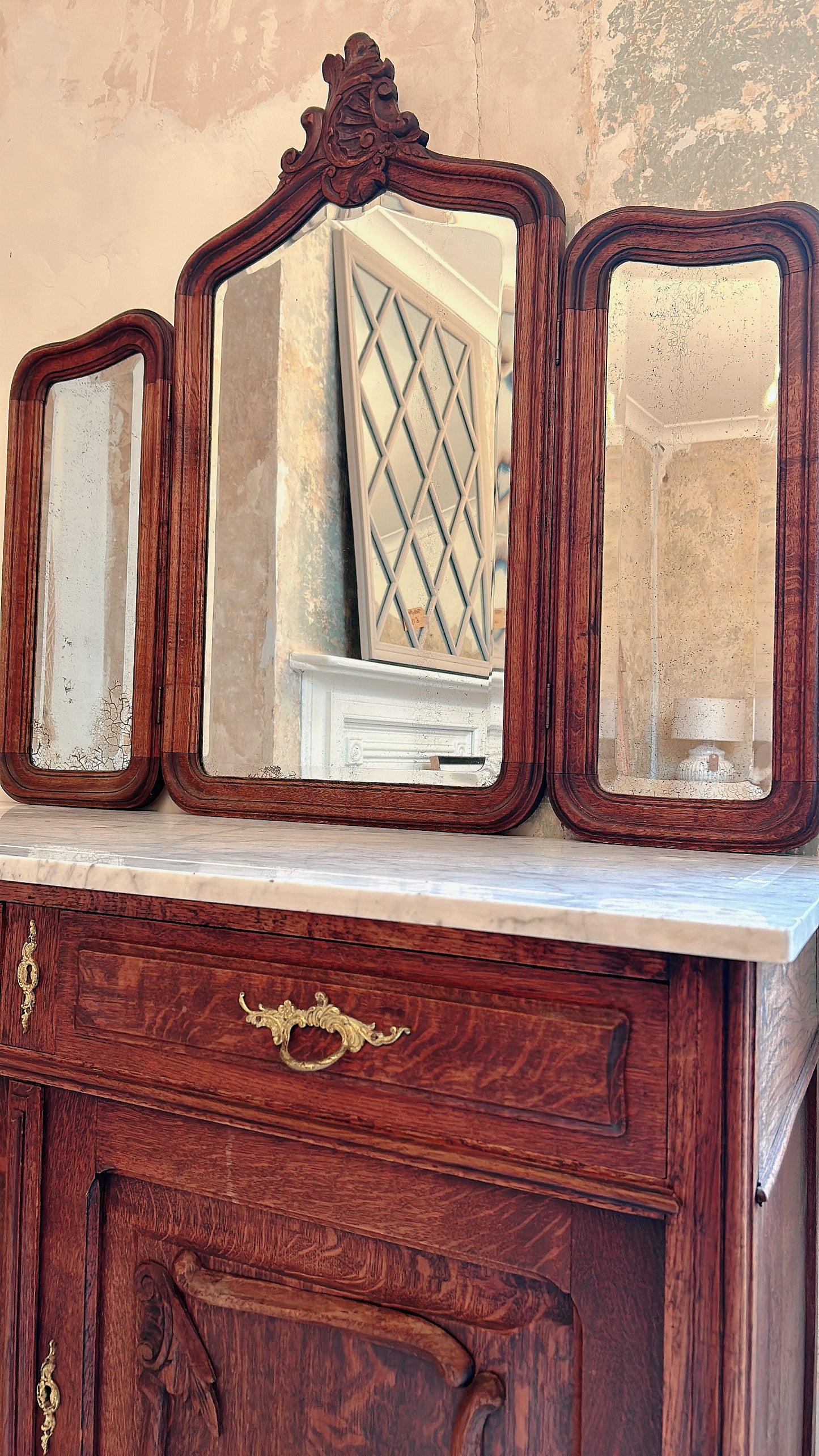 French oak & marble Louis xv washstand