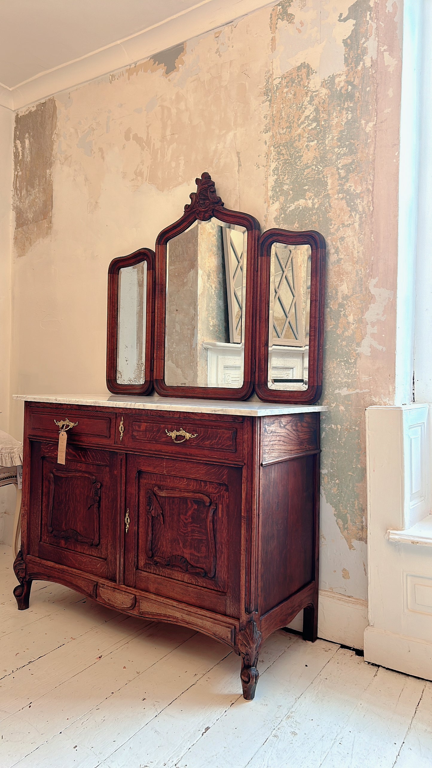 French oak & marble Louis xv washstand