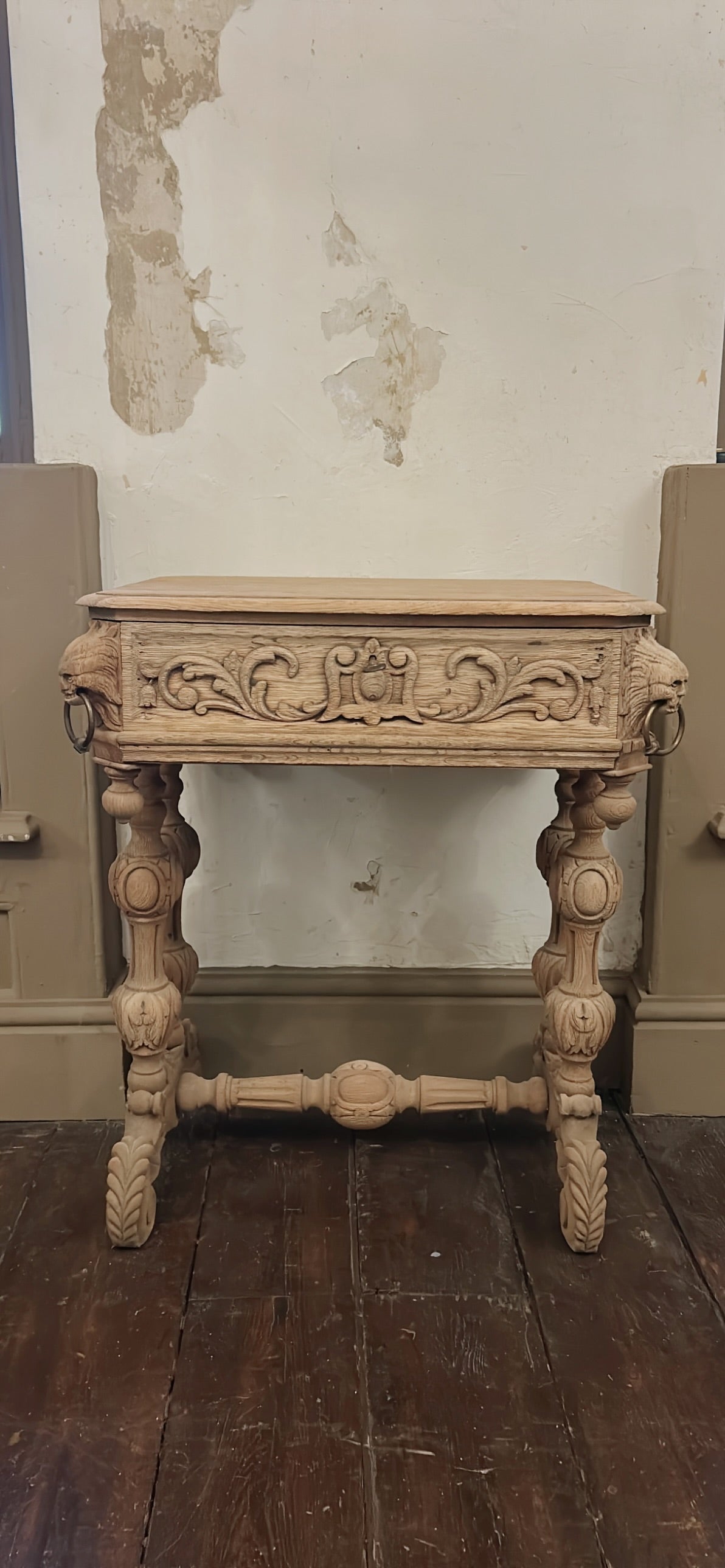 Antique Flemish Oak vanity (lift up lid) side table