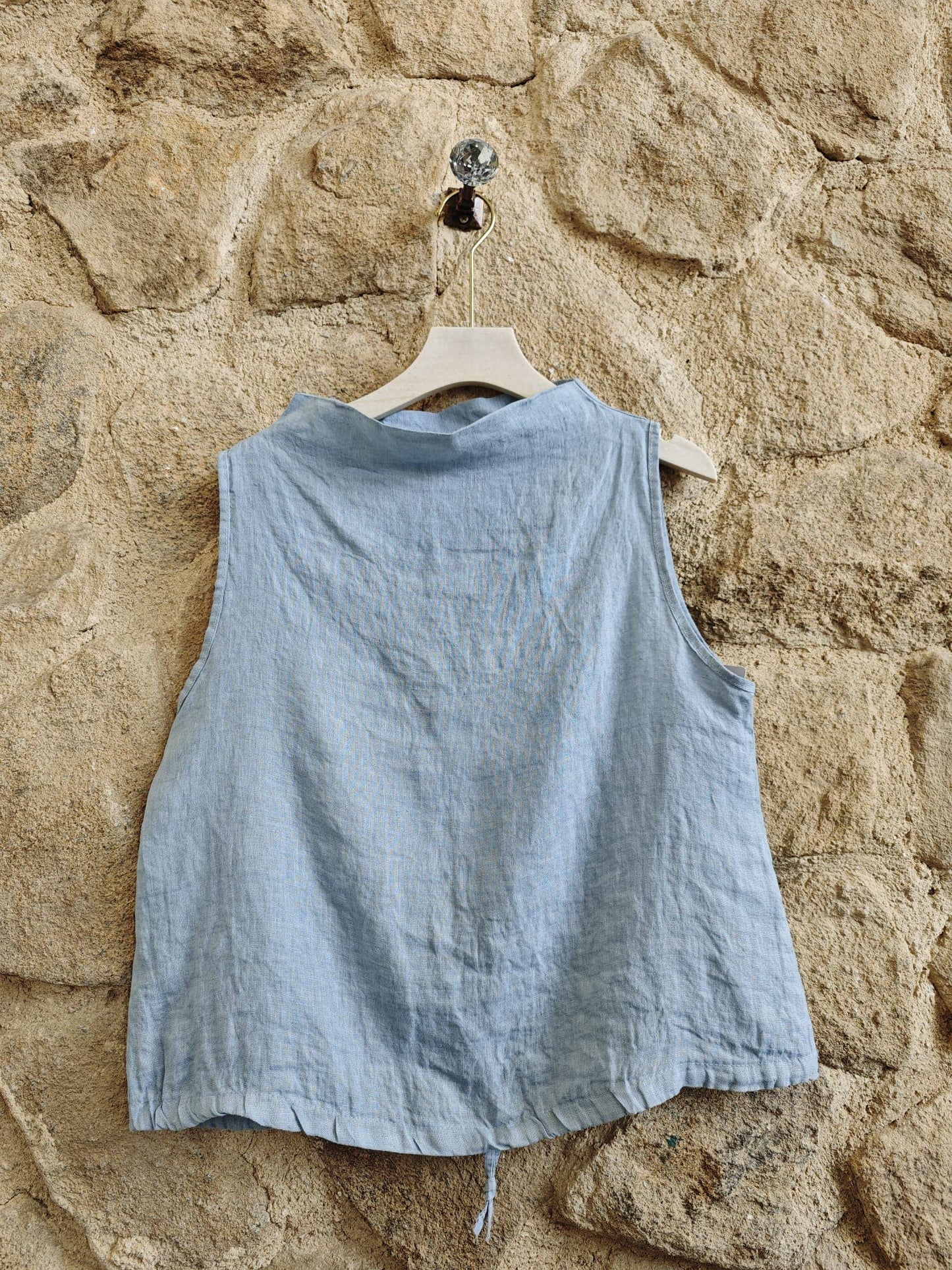 Ref-5189 SLEEVELESS BLOUSE 100% LINEN: BEIGE