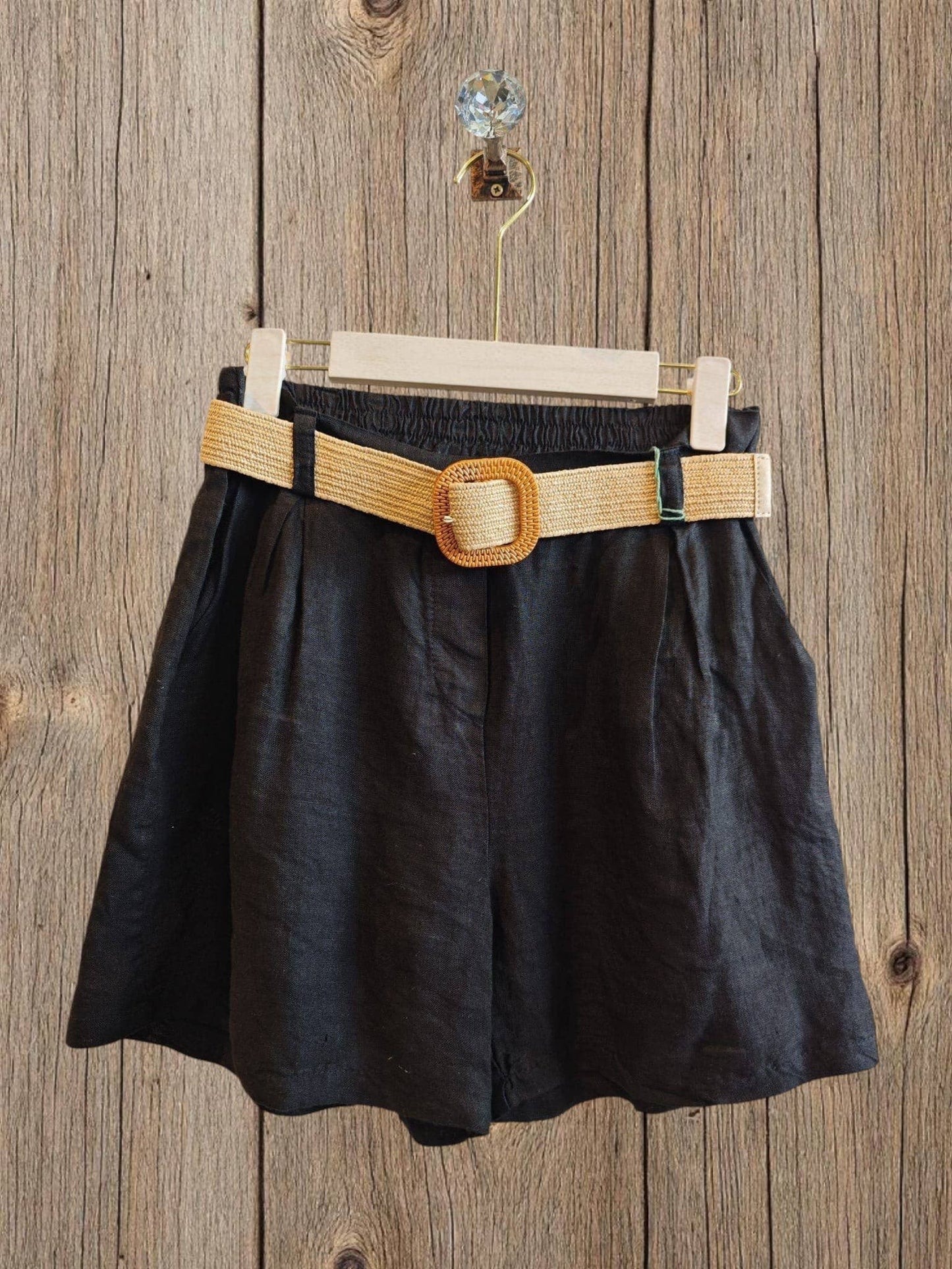 Ref-30563 100% LINEN SHORTS: Black