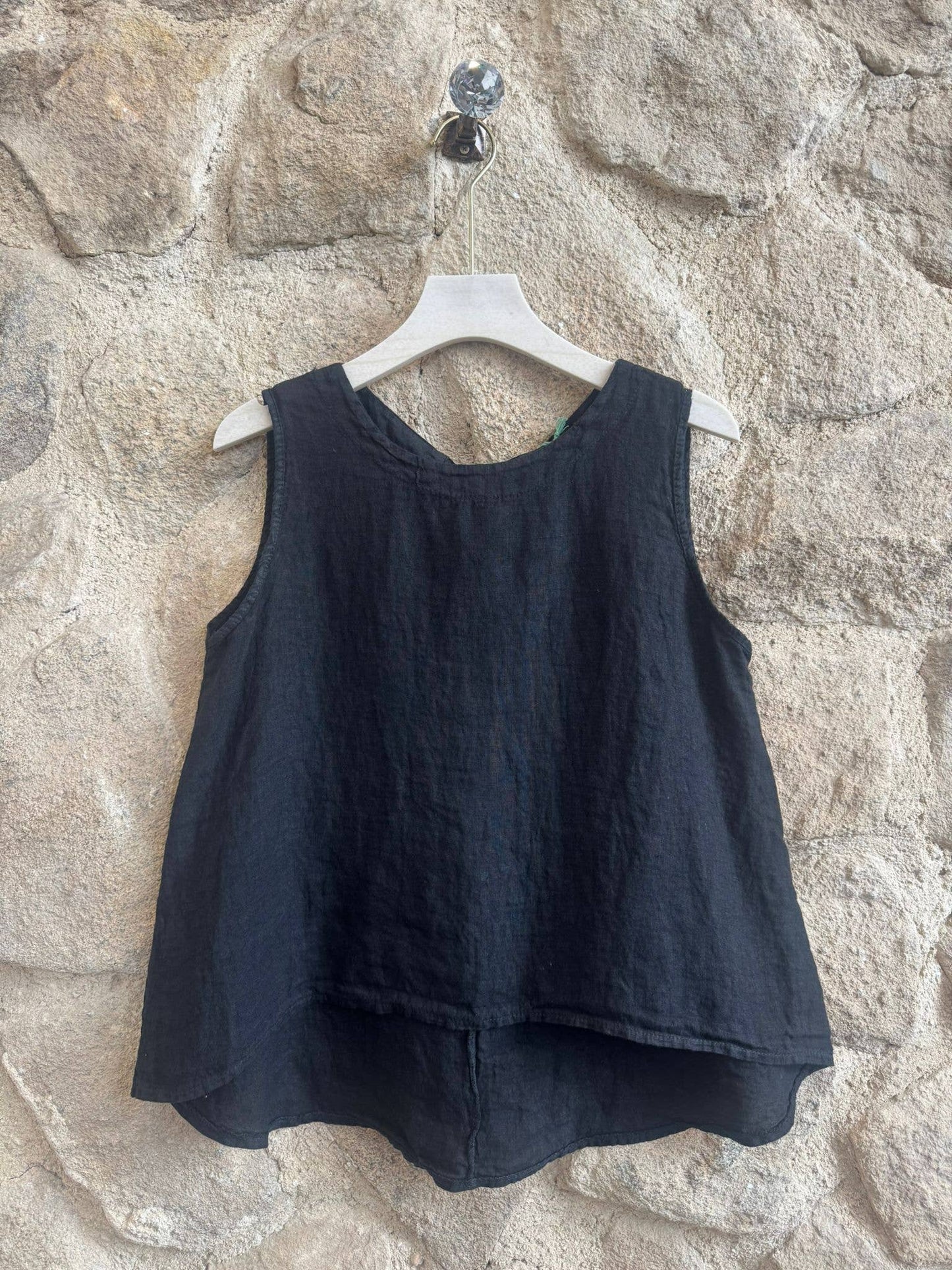 Ref-15763 100% LINEN SLEEVELESS T-SHIRT: Negro