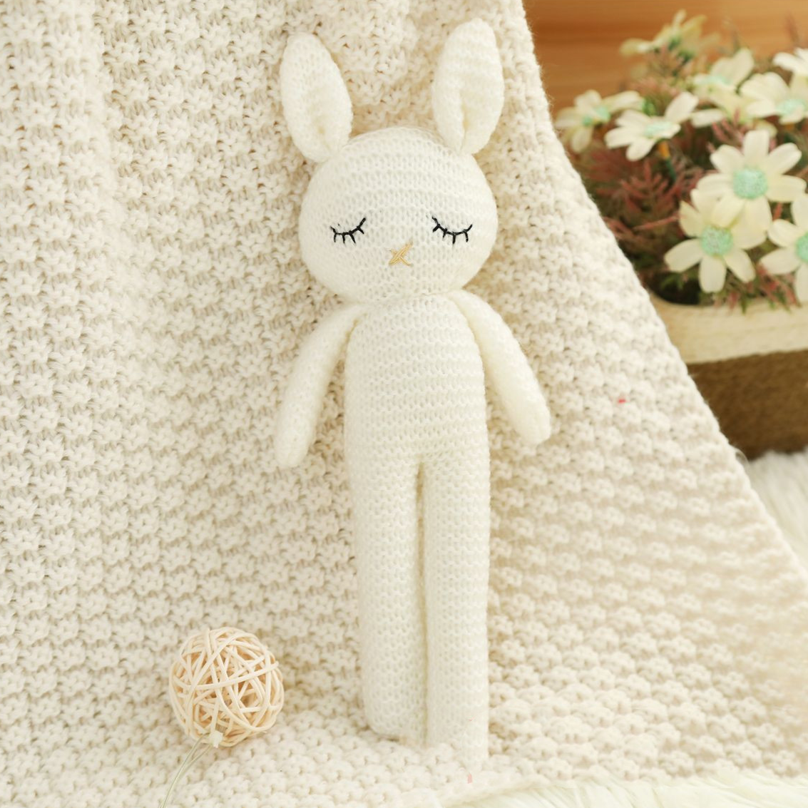 Annie&Charles® knitting bunny: Brown