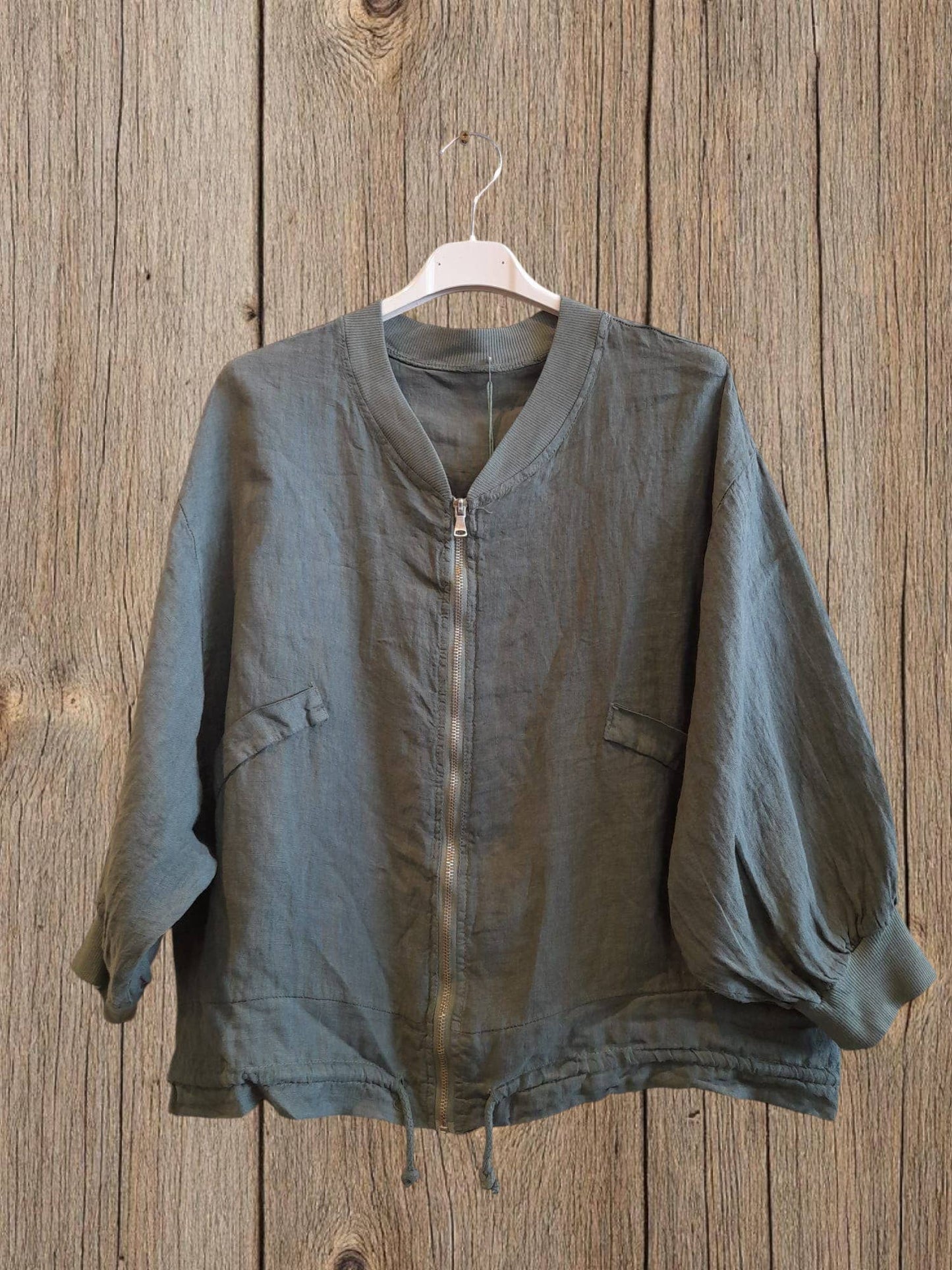 Ref-17422 100% LINEN BOMBER: ROJO VIVO