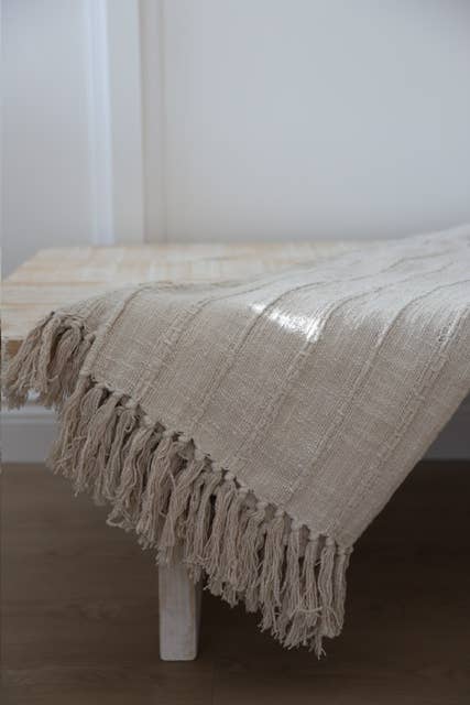 Large Cream Cotton Throw/Bedspread 150 x 220cm