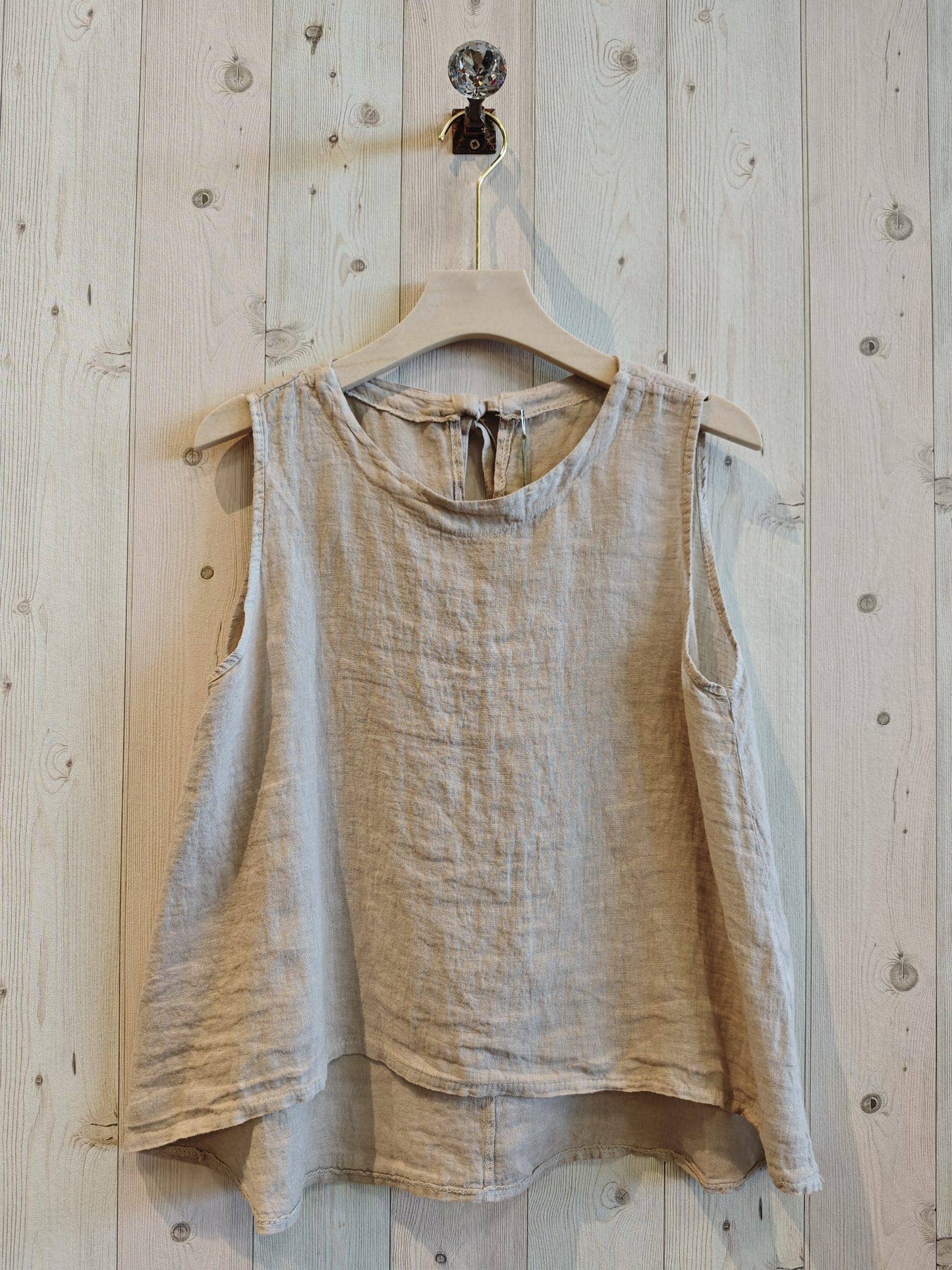 Ref-15763 100% LINEN SLEEVELESS T-SHIRT: Negro
