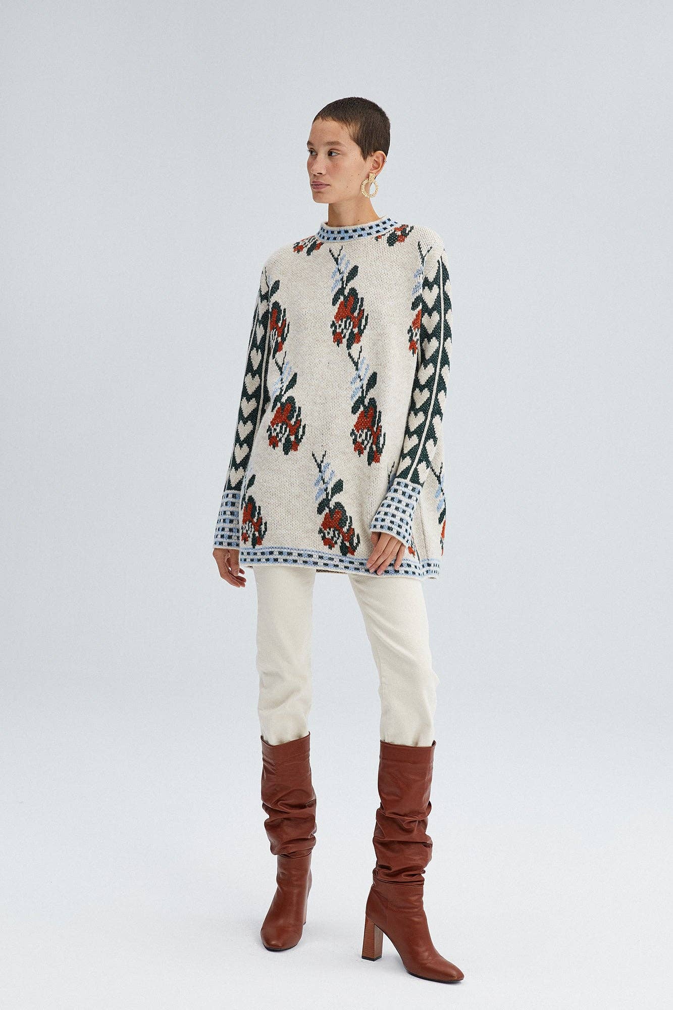 Flower Patterned Sweater - 20% Cotton Blend: Patterned / M