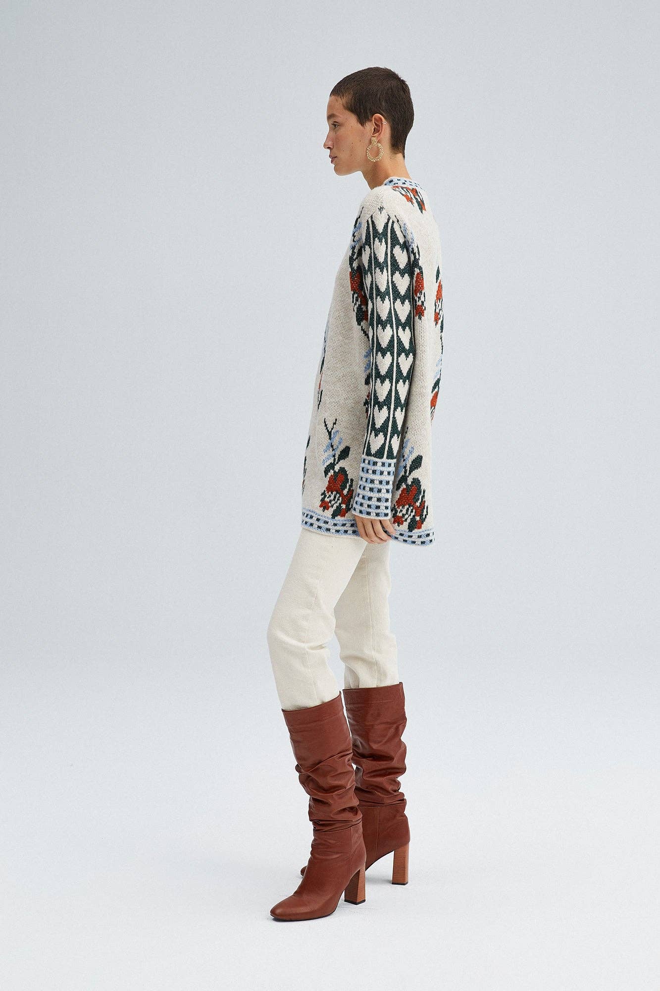 Flower Patterned Sweater - 20% Cotton Blend: Patterned / M